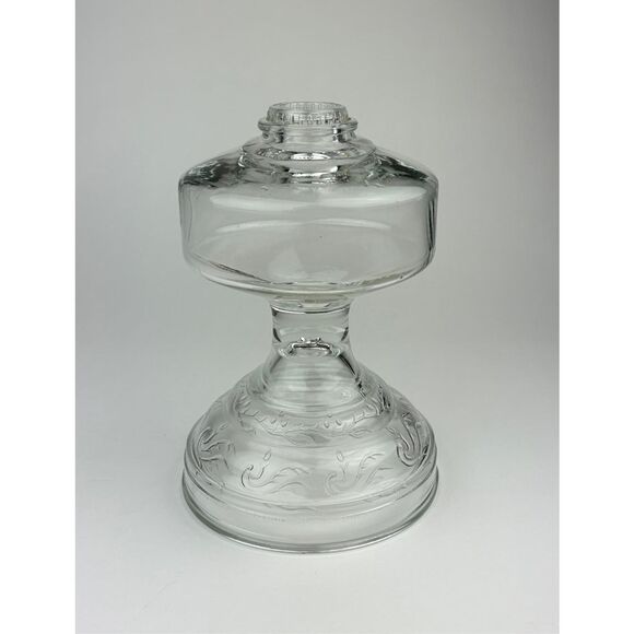 Vintage Clear Glass Hurricane Embossed Oil Lamp Hurricane Shade w/ Eagle Burner - Picture 6 of 7